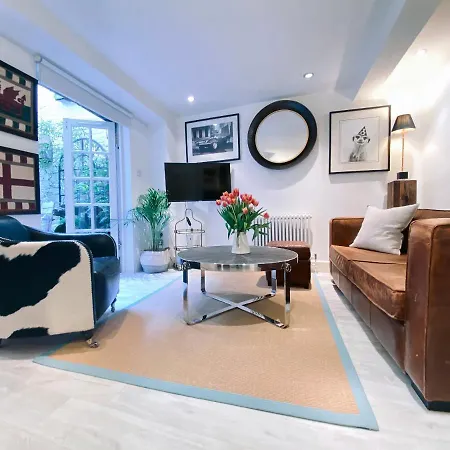 Private Cosy Apartment - Fitzrovia, London